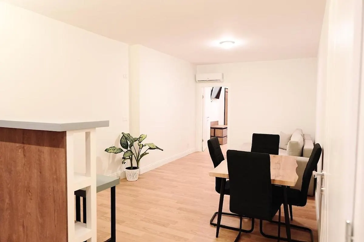 Apartment 101 Tirana 0*,