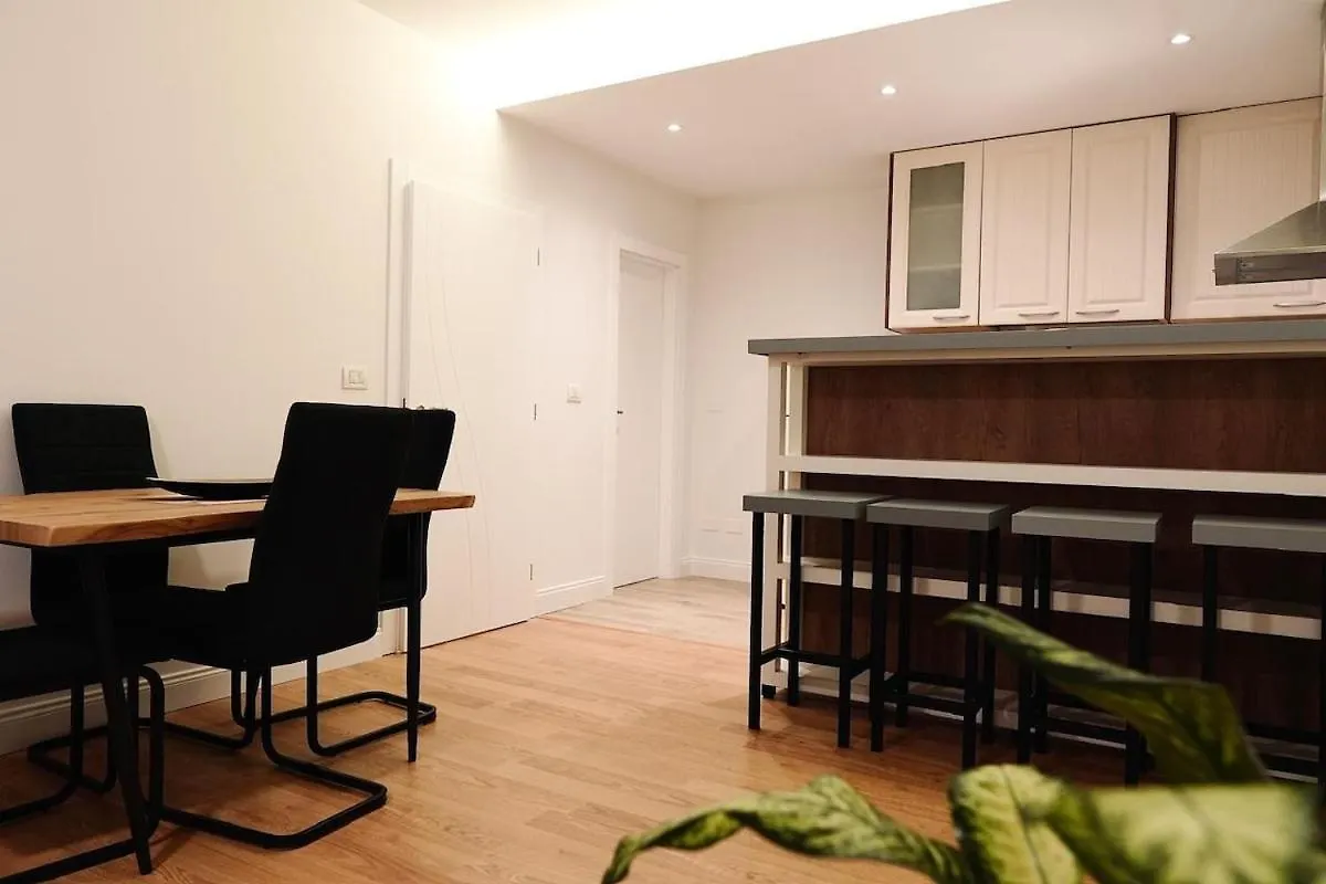 Apartment 101 Tirana