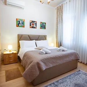 Apartment Center - Zogu I Boulevard, Tirana